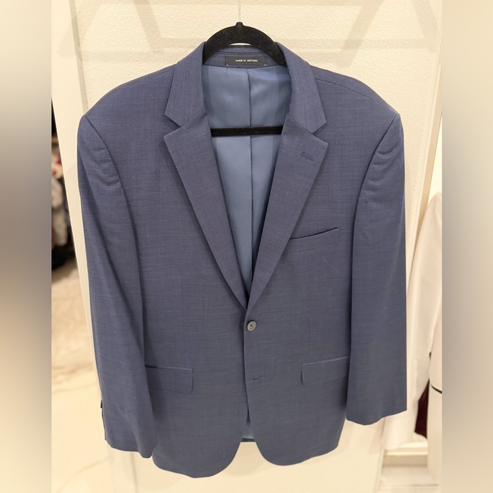 Kenneth Cole Slim Fit Navy Blue Two-Button 42R Blazer